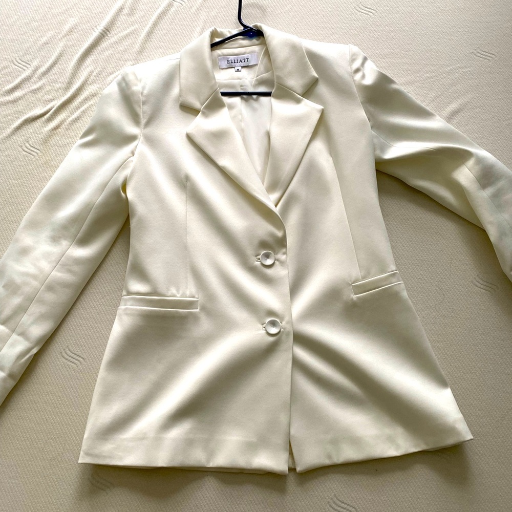 Elliat Blazer bought for 160, worn once. Has small stain on sleeve, pictured.